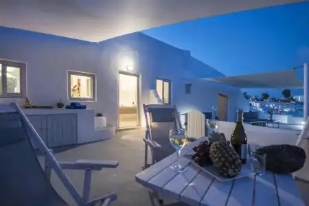 Ambition Suites - 68