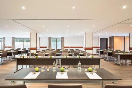 Best Western Premier CMC Girona - 44