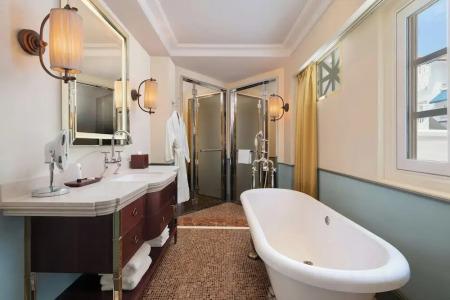 Maxwell Reserve Singapore, Autograph Collection - 99