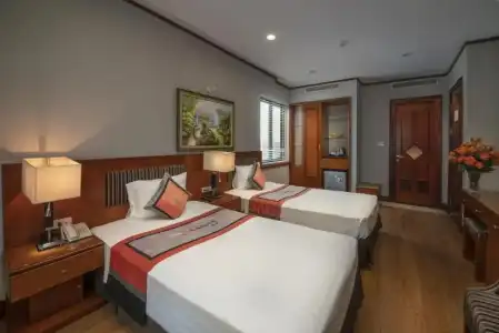 Hanoi Larosa - 36