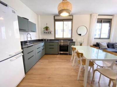 Sea Suites Apartments - 253