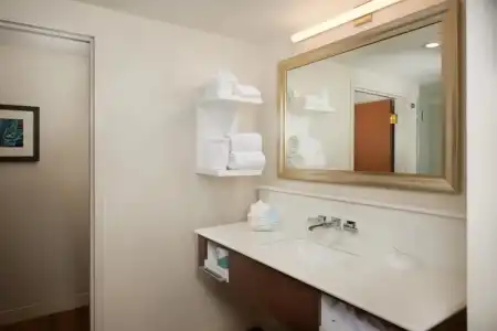 Hampton Inn & Suites Phoenix/Scottsdale - 57