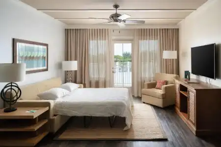 Waterline Villas & Marina, Autograph Collection - 56