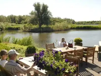Hajé Waterlodge de Lepelaar - 22