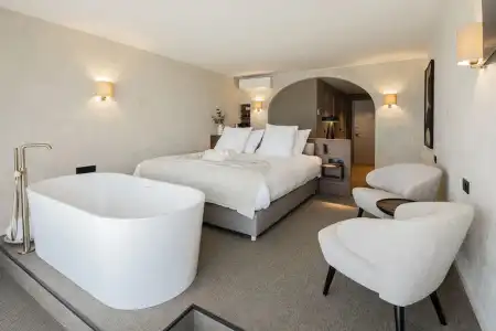 Beach Palace by CW Collection - 18