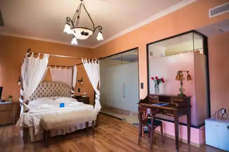 Anastazia Luxury Suites & Rooms - 93