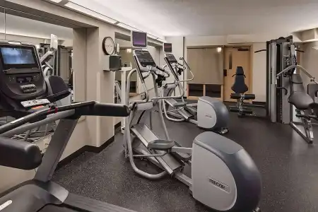 Wyndham Bloomington - Mall of America - 24