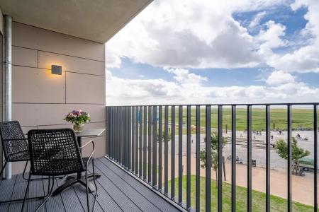 Ambassador & Spa - 37