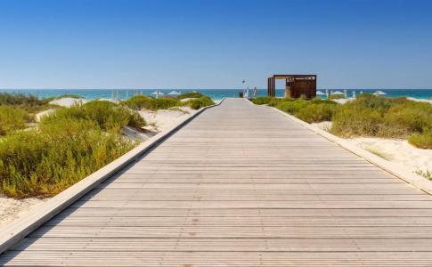 Beach Rotana Residences - 29