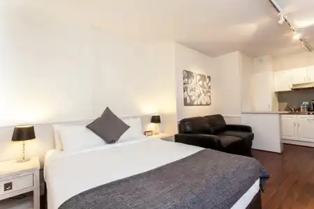 Ridge Apartment - 3