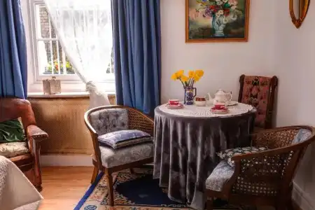 Dawson Place, Juliette's Bed and Breakfast - 38