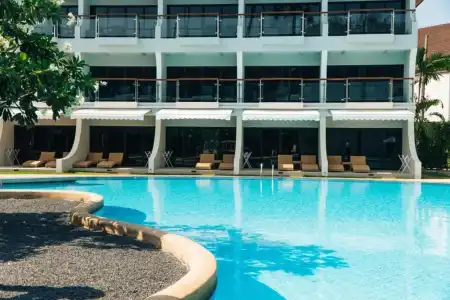 Amora Beach Resort Phuket - 18