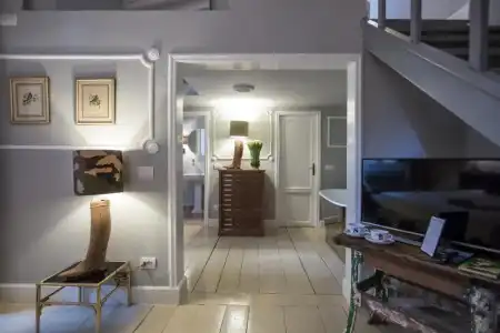 AdAstra Suites - 145
