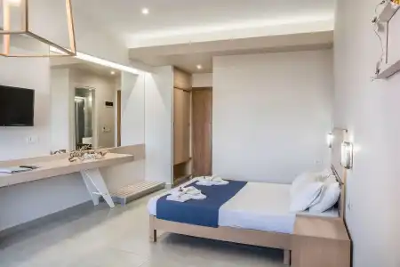 Sea View & Apartments - 41