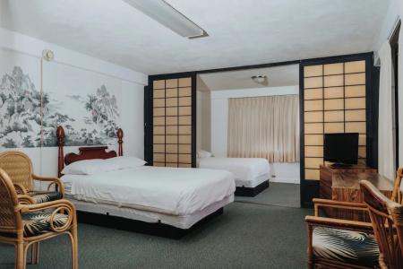 Royal Grove Waikiki - 61