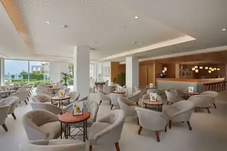 Hipotels Bahía Grande Aparthotel - 38