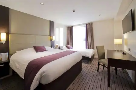 Premier Inn London Lewisham - 25