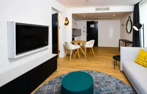 Staybridge Suites Cardiff by IHG - 2