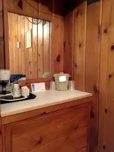 Park Motel and Cabins - 21