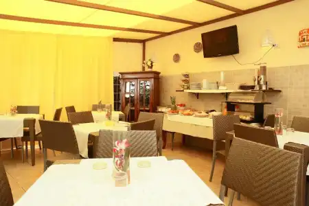 Coralia Bed and Breakfast - 22