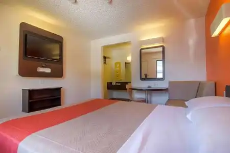 Motel 6 Las Vegas, NV – I-15 Stadium - 41