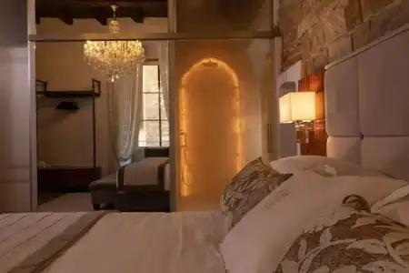Donati Luxury Tower Suites - 195