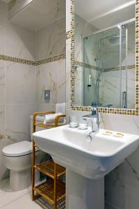 Best Western des Orangers - 78