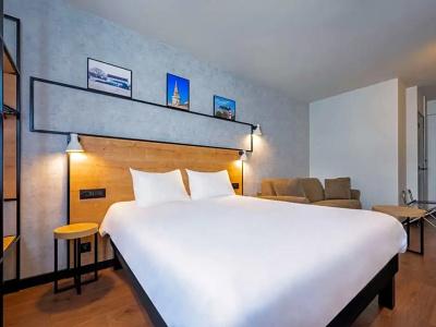 ibis La Rochelle Vieux-Port - 57