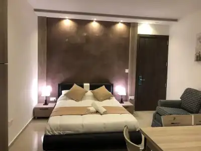 The Pearl - Luxury Guest House - 5