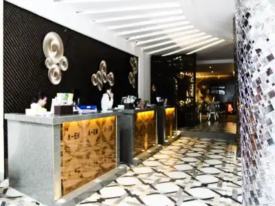 A&EM - Hai Ba Trung - 12