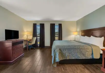 Econo Lodge Inn & Suites Fulton - Rockport - 2
