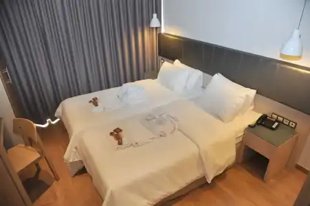Elements Rooms and Apartments - 5