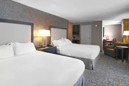 Holiday Inn Express & Suites Calgary by IHG - 88