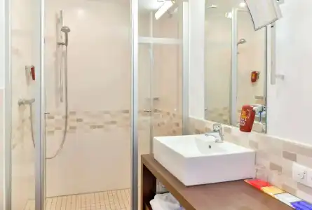 Best Western Plus - 10