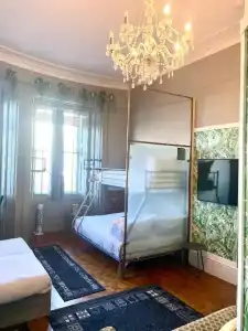 Brunswick Square - 44
