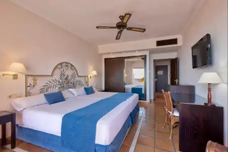 Almuñecar Playa Spa - 2