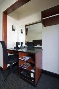 Orange Tree Inn - 23