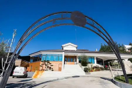 Chateau Linza Resort - 24