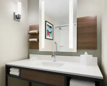 Hilton Garden Inn Las Vegas/Henderson - 8