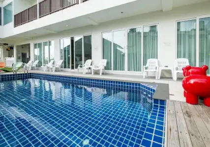 The Frutta Boutique Patong Beach - 11