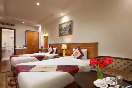Sq Hang Gai & Spa - 34