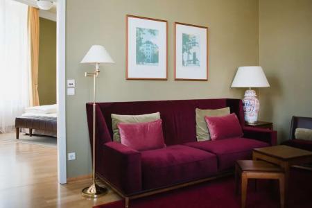 Louisa's Place - 145