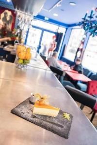 BRIT PRIVILEGE LISIEUX – La Villa des Arts - 7