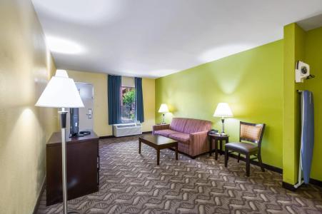 Quality Inn Fredericksburg-Central Park Area - 78