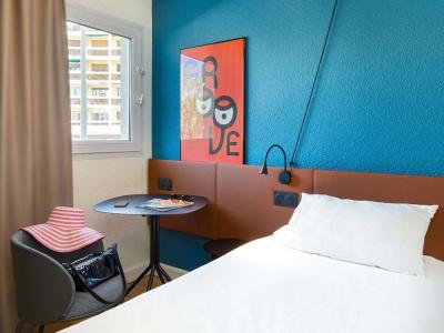 ibis Marseille Timone - 65