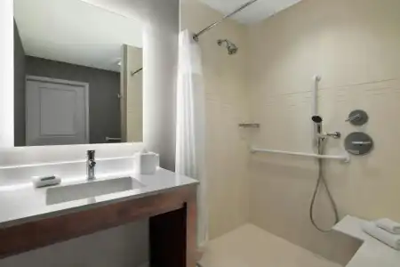 Residence Inn Des Moines Downtown - 8