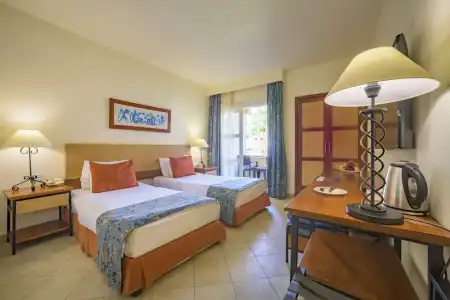 Marina Plaza, Tala Bay - 60