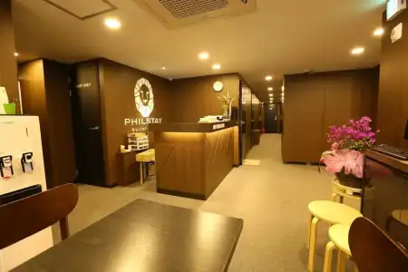 TRIPSTAY Myeongdong - 9