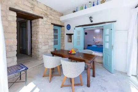 Archondia House - 23