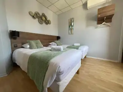 Hôtel Le Rochegude - 44